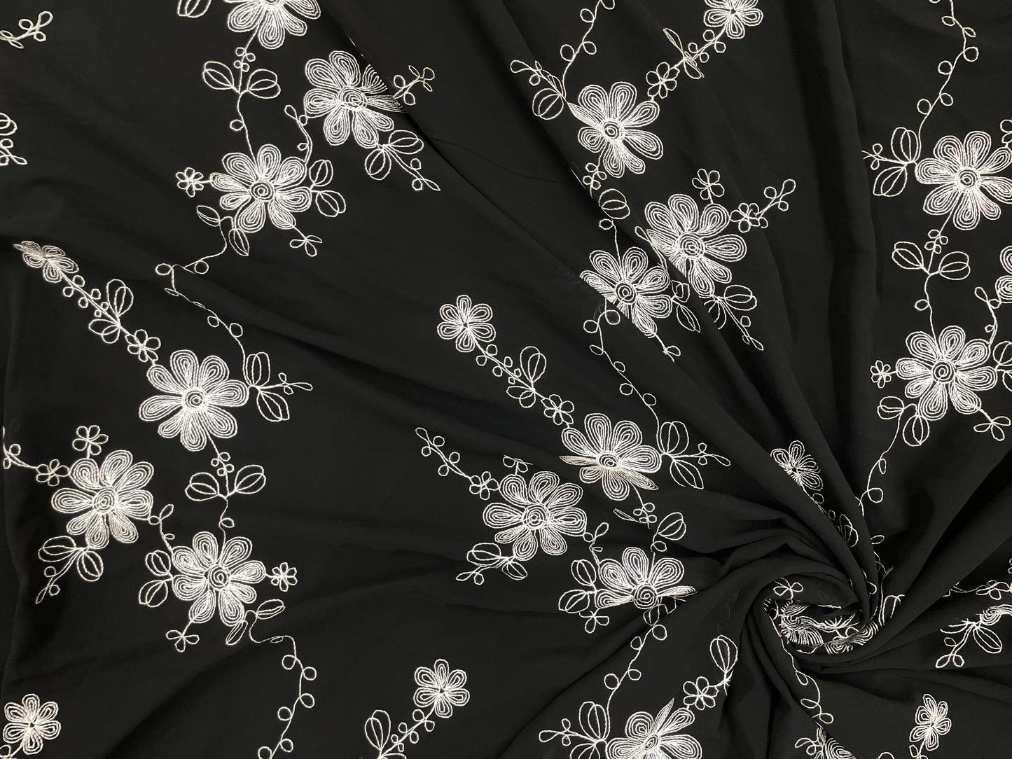 Voal brodat Negru - Canada Fashion Center