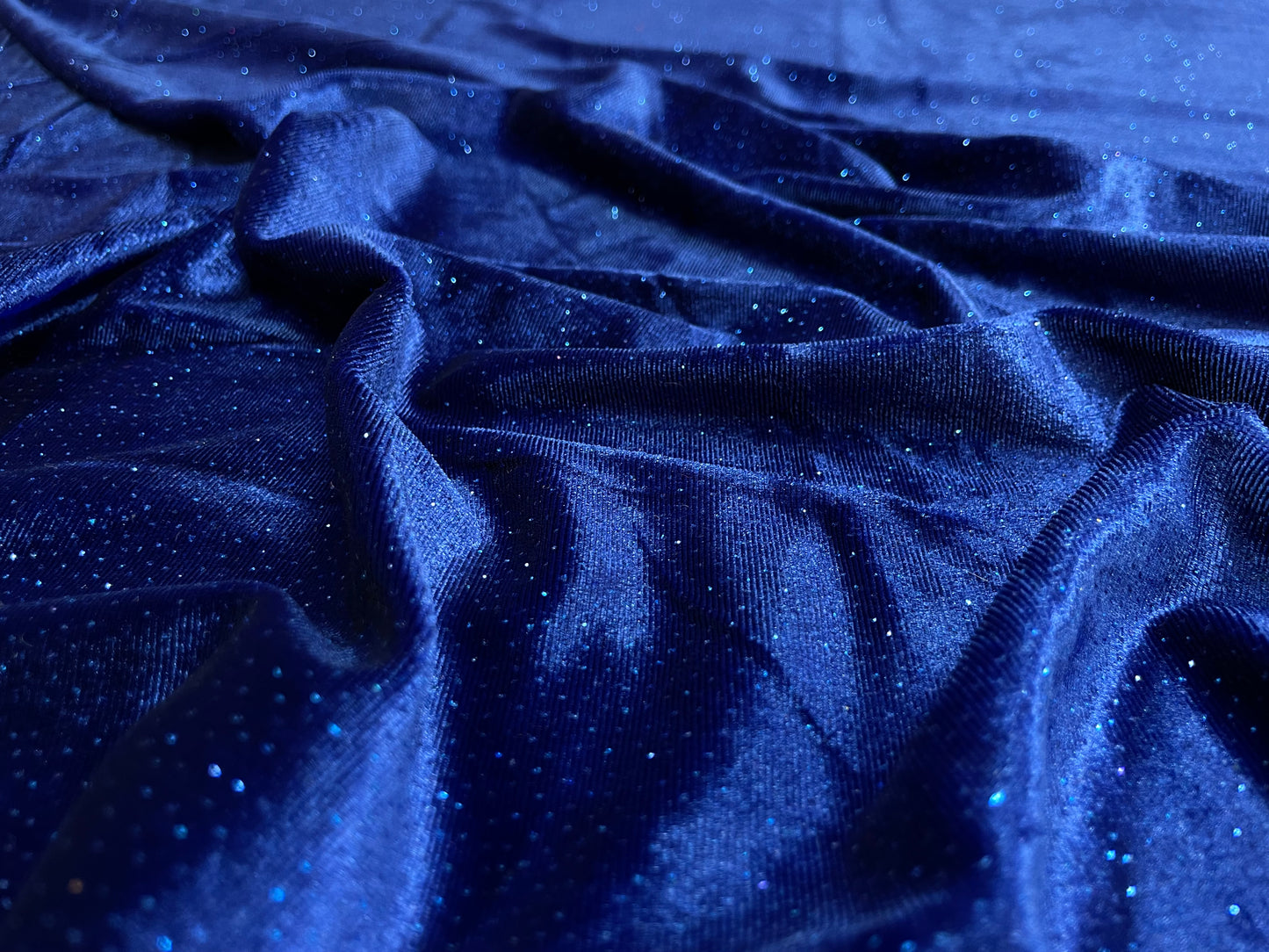 Catifea Velvet cu Sclipici Albastru Roial - Canada Fashion Center