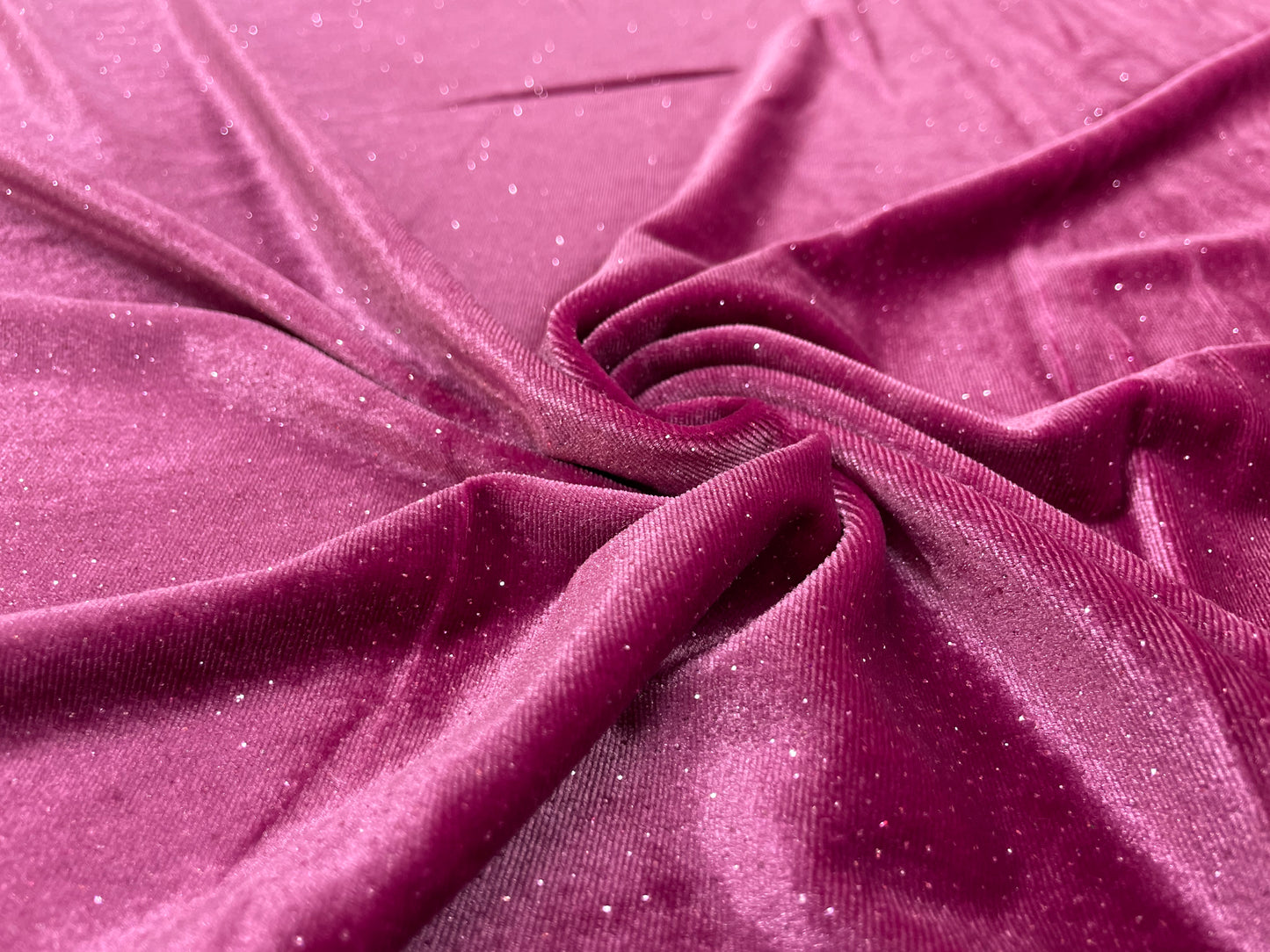 Catifea Velvet cu Sclipici Magenta - Canada Fashion Center