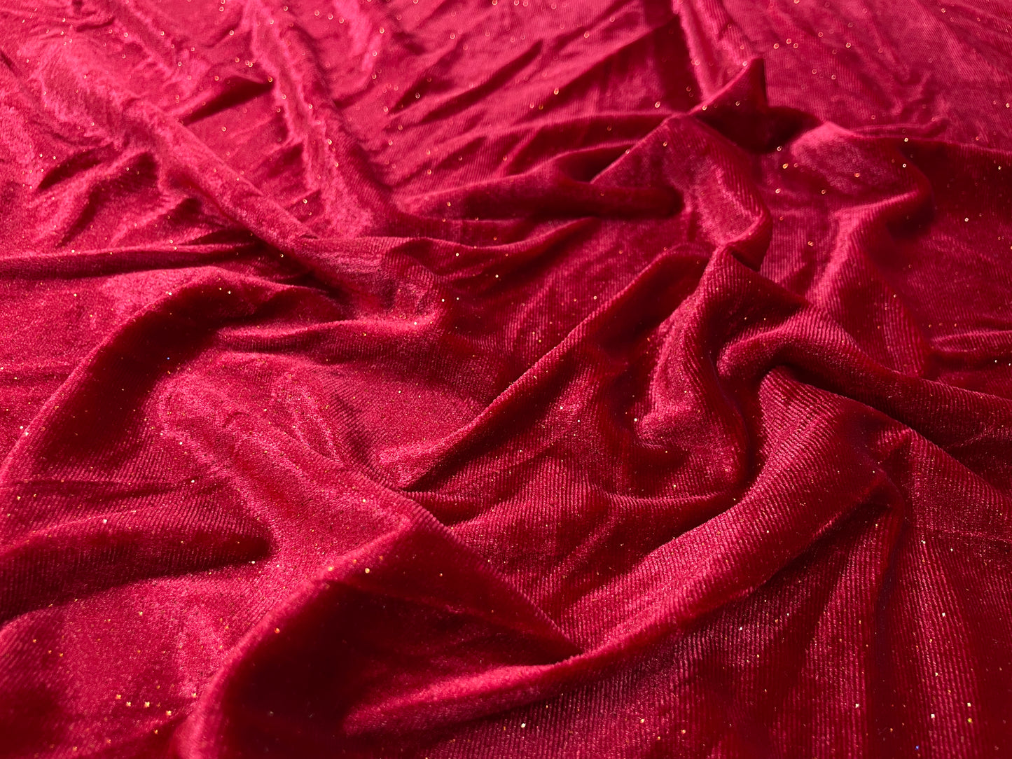 Catifea Velvet cu Sclipici Rosu - Canada Fashion Center