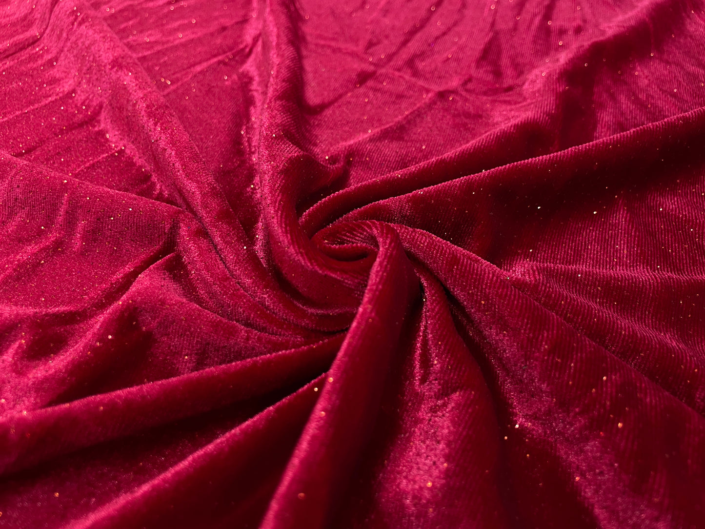 Catifea Velvet cu Sclipici Rosu - Canada Fashion Center