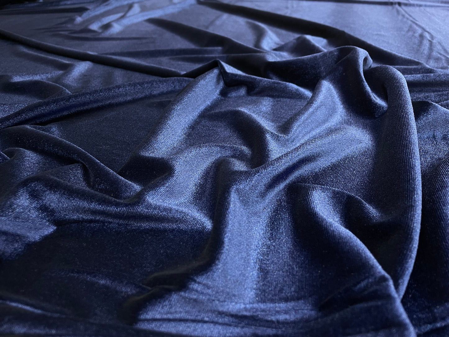 Catifea Velvet Bleumarin - Canada Fashion Center