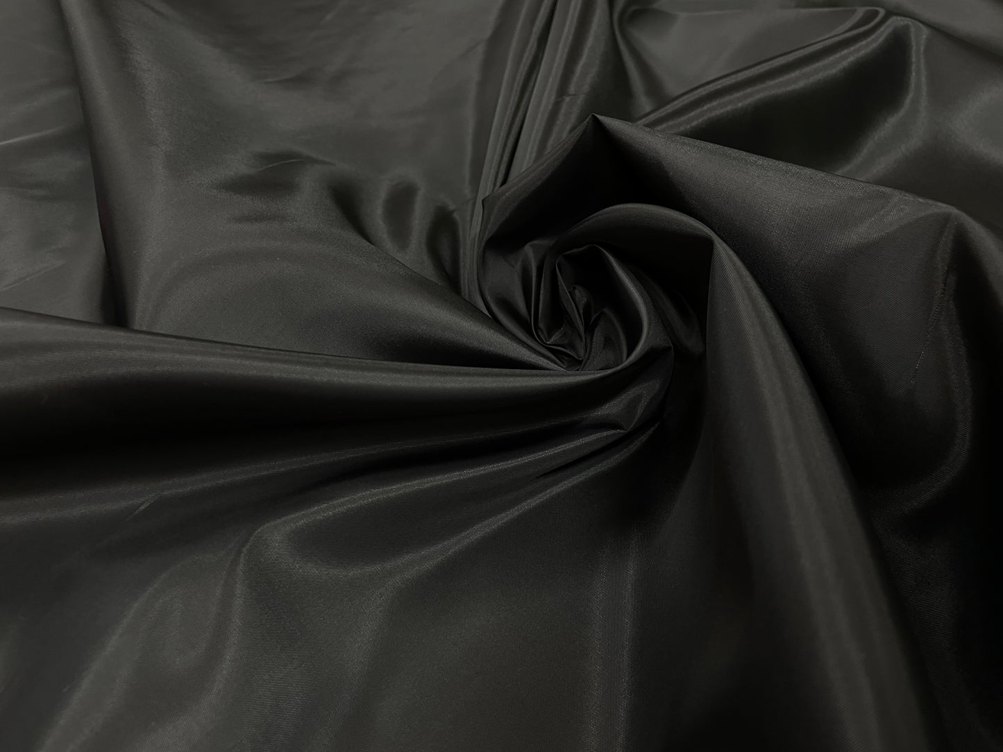 Captuseala Poliester Negru - Canada Fashion Center