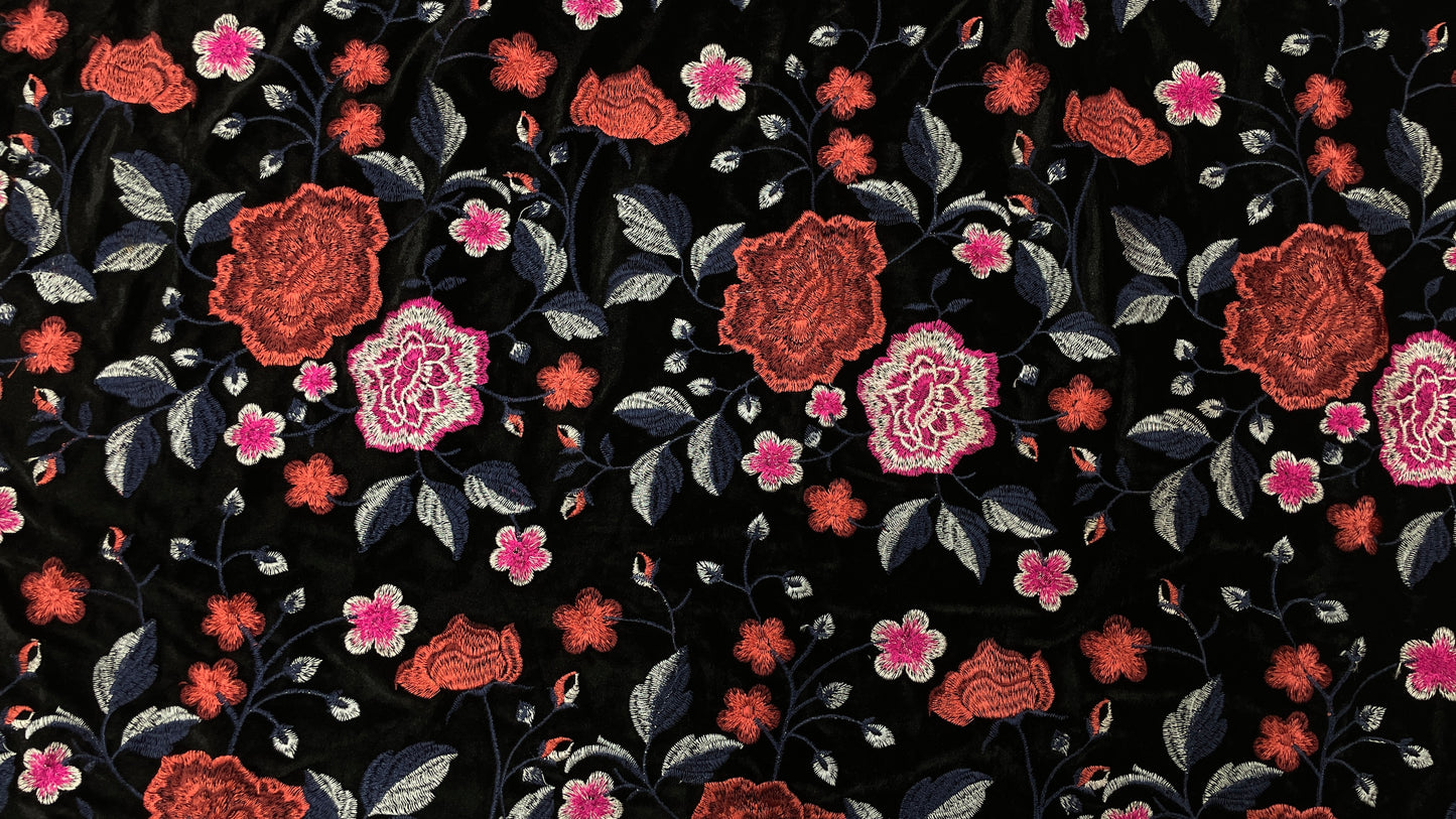 Catifea Supersoft cu Broderie Florala - Canada Fashion Center