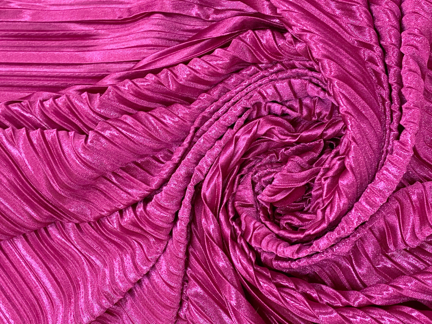 Plisee Mare Fucsia - Canada Fashion Center