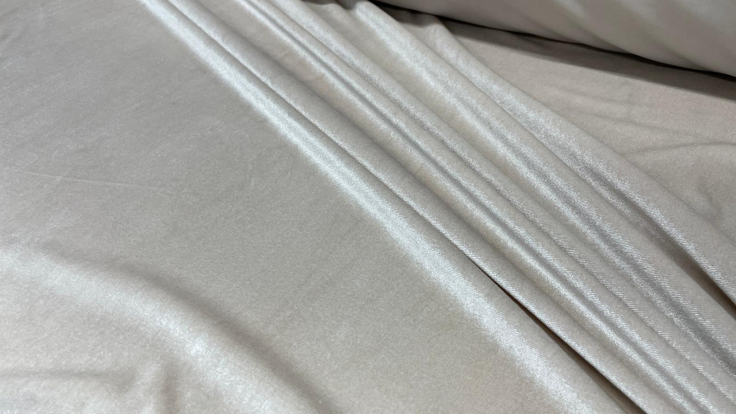 Catifea Velvet sampanie