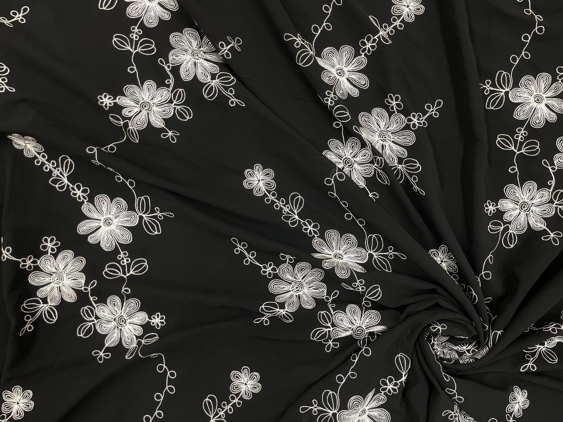Voal brodat Negru - Canada Fashion Center