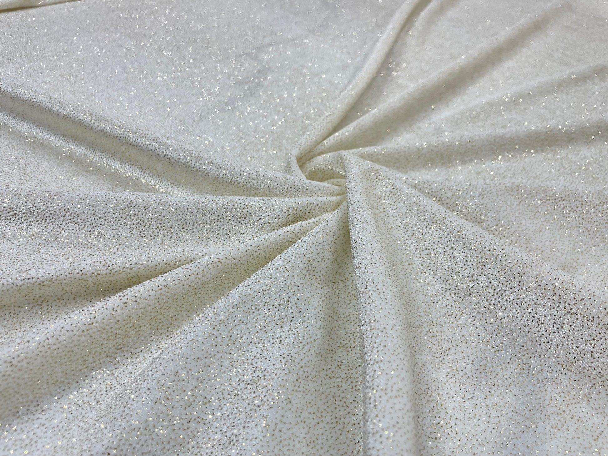 Catifea Velvet cu Sclipici Ivoire - Canada Fashion Center
