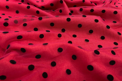 Tulle cu buline egale grena - Canada Fashion Center