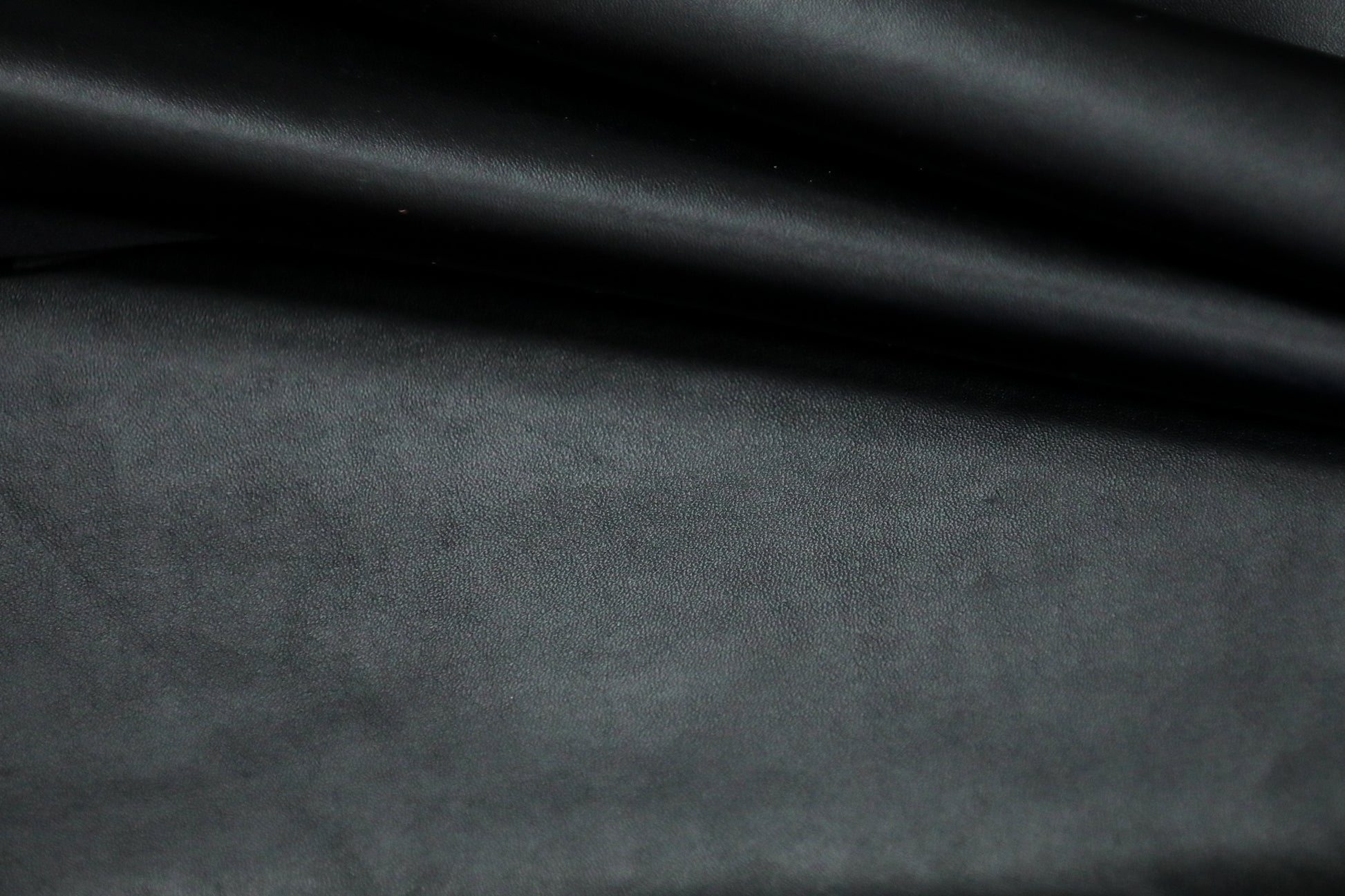 Piele Neagra - Canada Fashion Center - Fabric