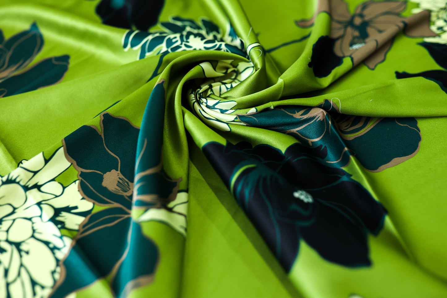 Satin Imprimat - Canada Fashion Center - Textiles
